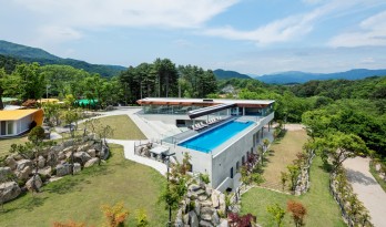 “魅力绿林”度假村，韩国 / ArchiWorkshop
