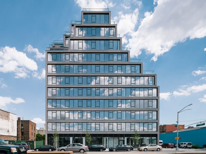 2511st-street-oda-architecture-residential-new-york-usa_dezeen_2364_col_5-852x639.jpg