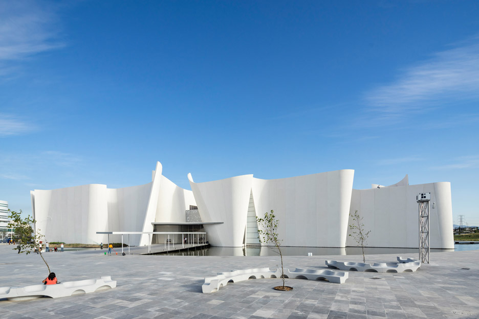 museo-international-del-barroco-toyo-ito-architecture-museum-public-mexico-patrick-lopez-jaimes_dezeen_936_24-1.jpg